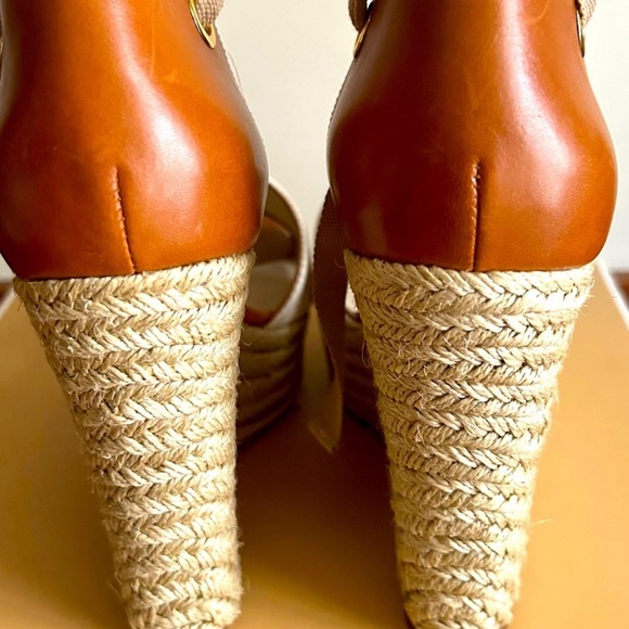 Leather and linen wedges - Picture 7 of 7